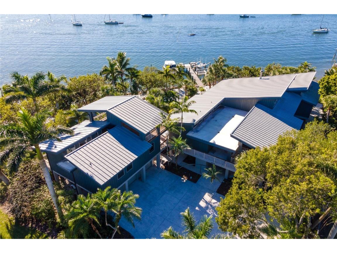 4510 125th Street W Cortez FL 34215 A4556067 image1