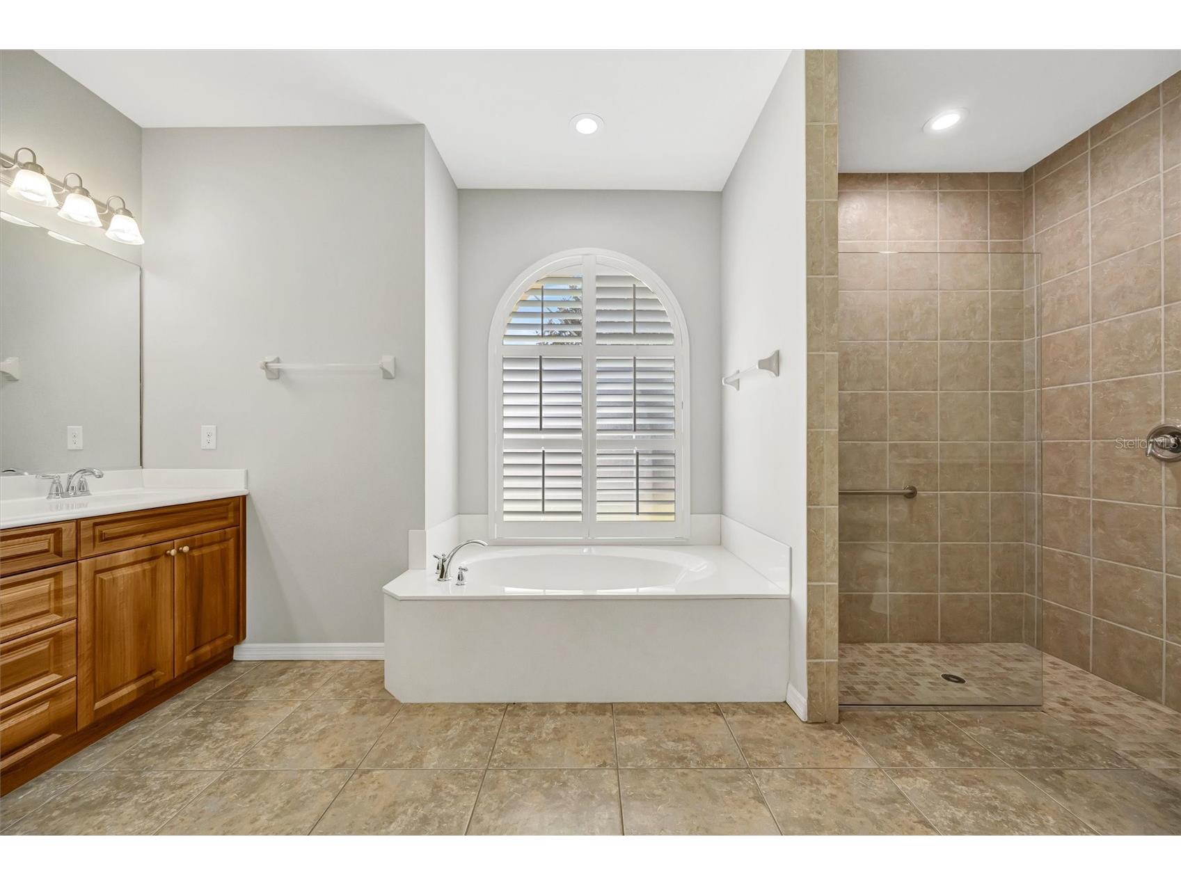 4510 29th Avenue Circle E Palmetto FL 34221 TB8489869 image45