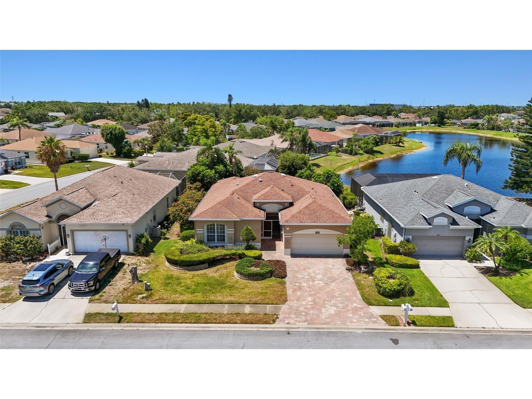 4510 50th Drive W Bradenton FL 34210 A4697659 image1