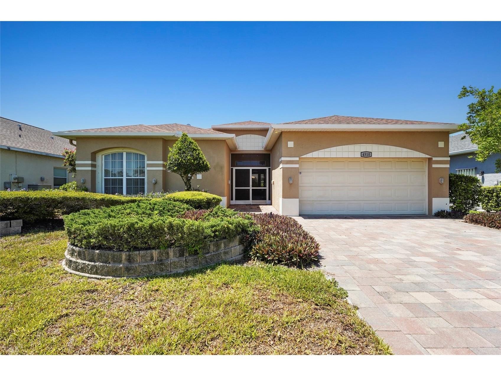 4510 50th Drive W Bradenton FL 34210 A4698292 image1