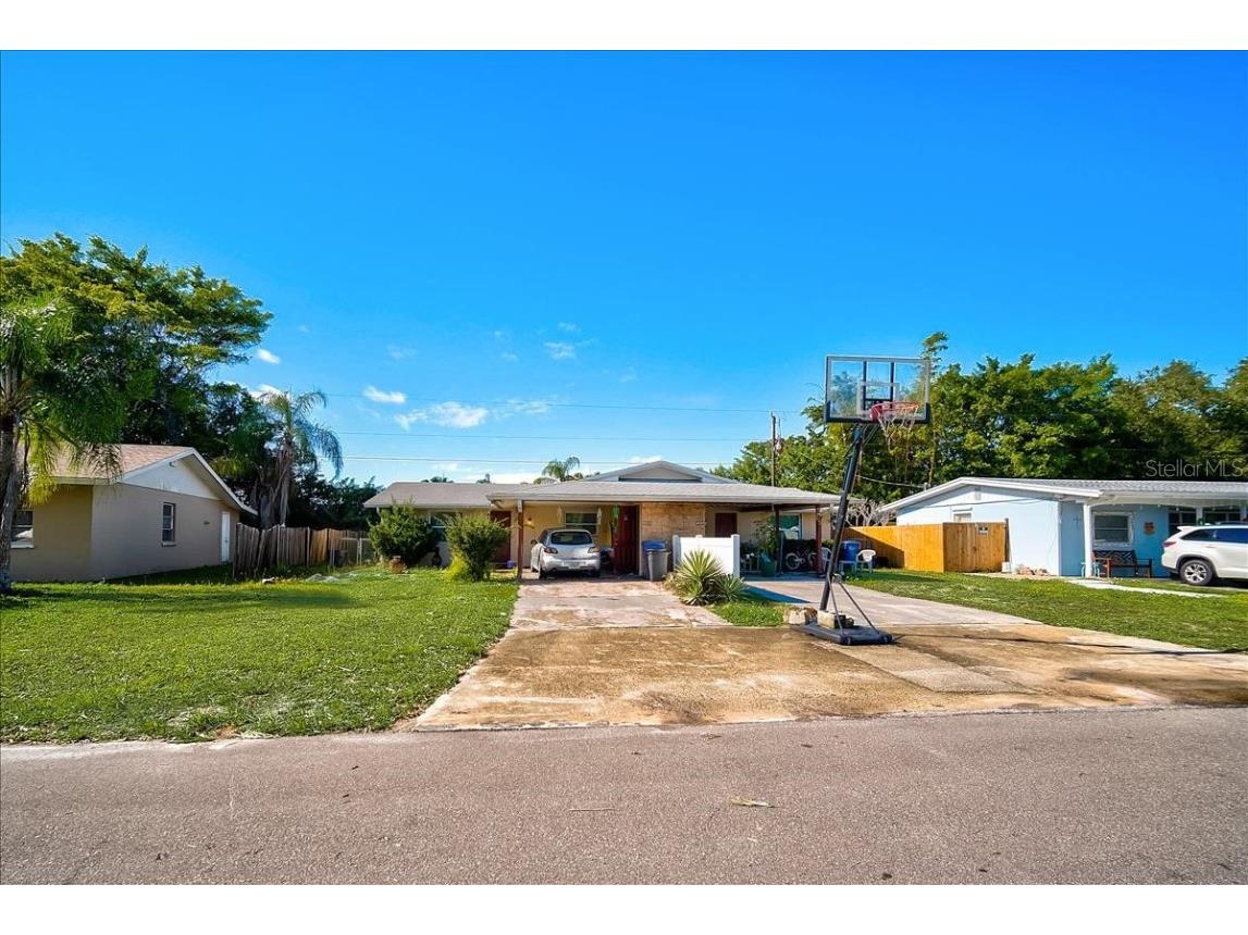 4510 87th Street Court W Bradenton FL 34210 A4521181 image1