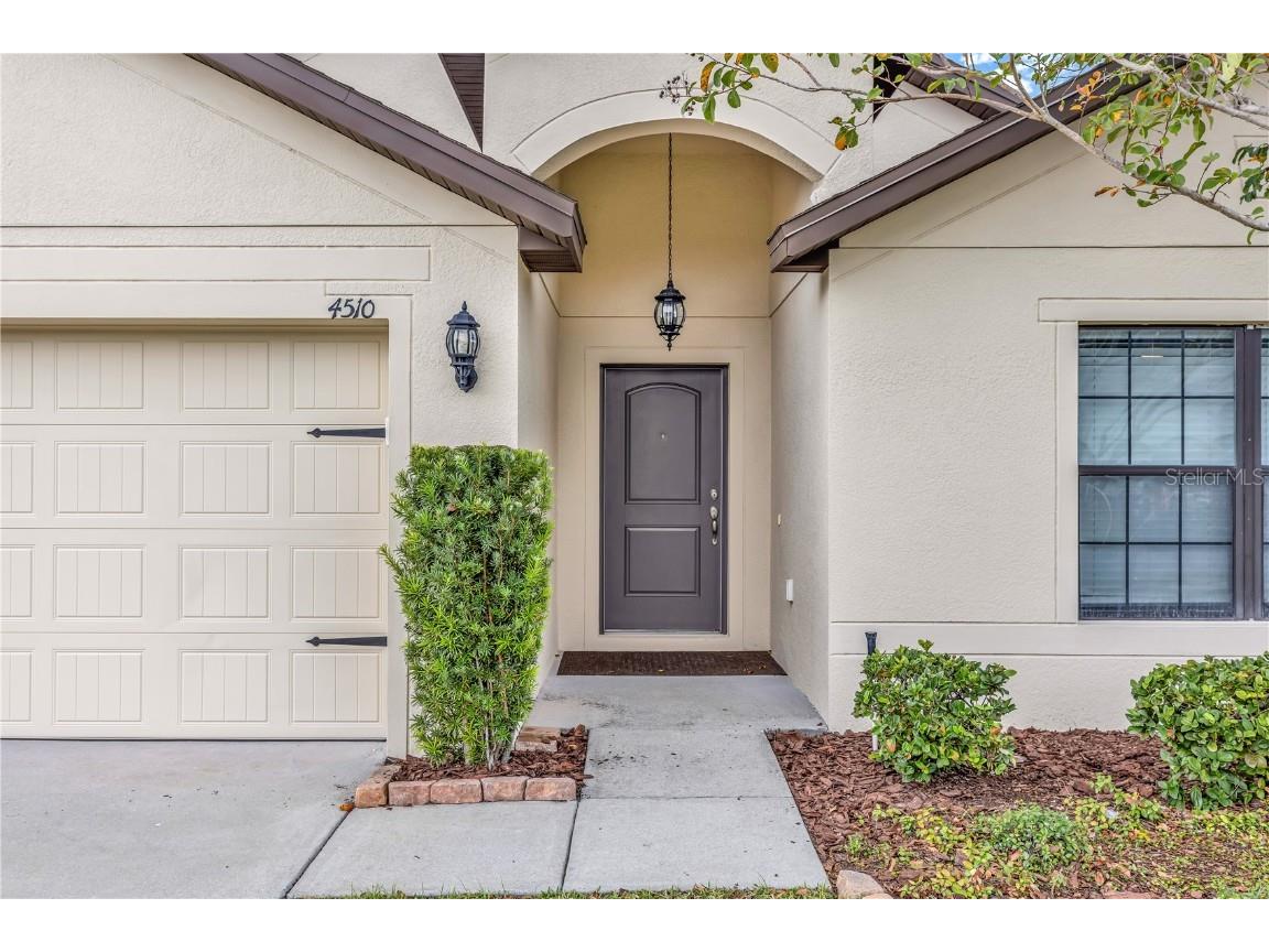 4510 Barbuda Drive Tavares FL 32778 O6348024 image2