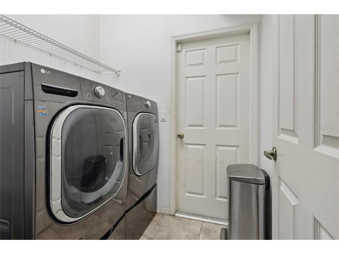 4510 Brazilnut Avenue Sarasota FL 34234 A4661255 image10