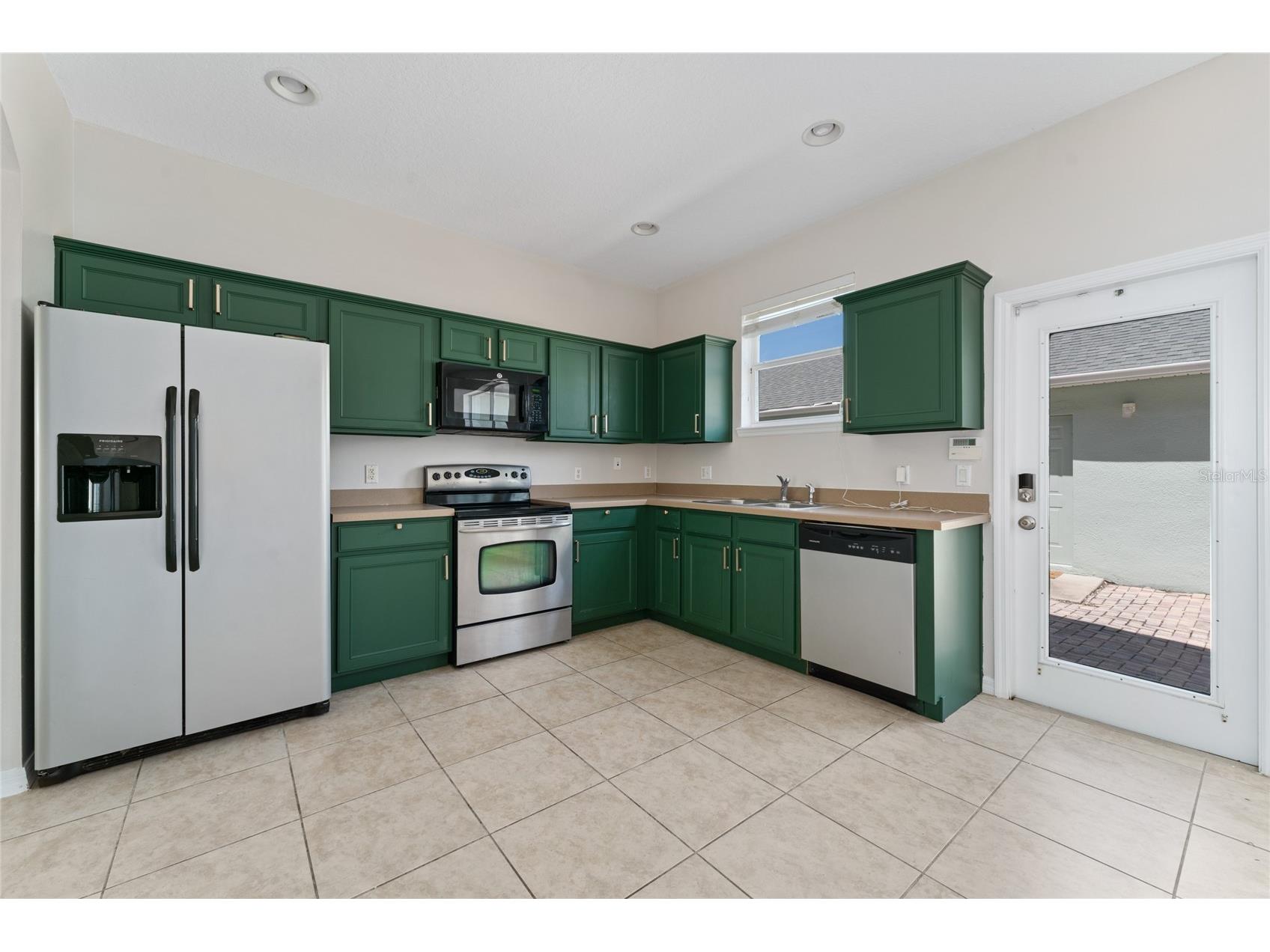 4510 Capital Boulevard Saint Cloud FL 34769 O6421268 image23