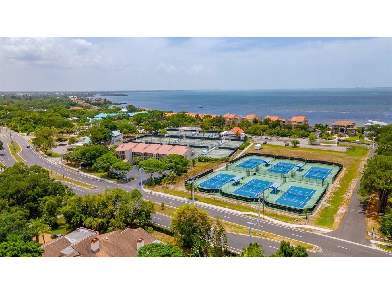 4510 El Conquistador Parkway #105 Bradenton FL 34210 A4648603 image2