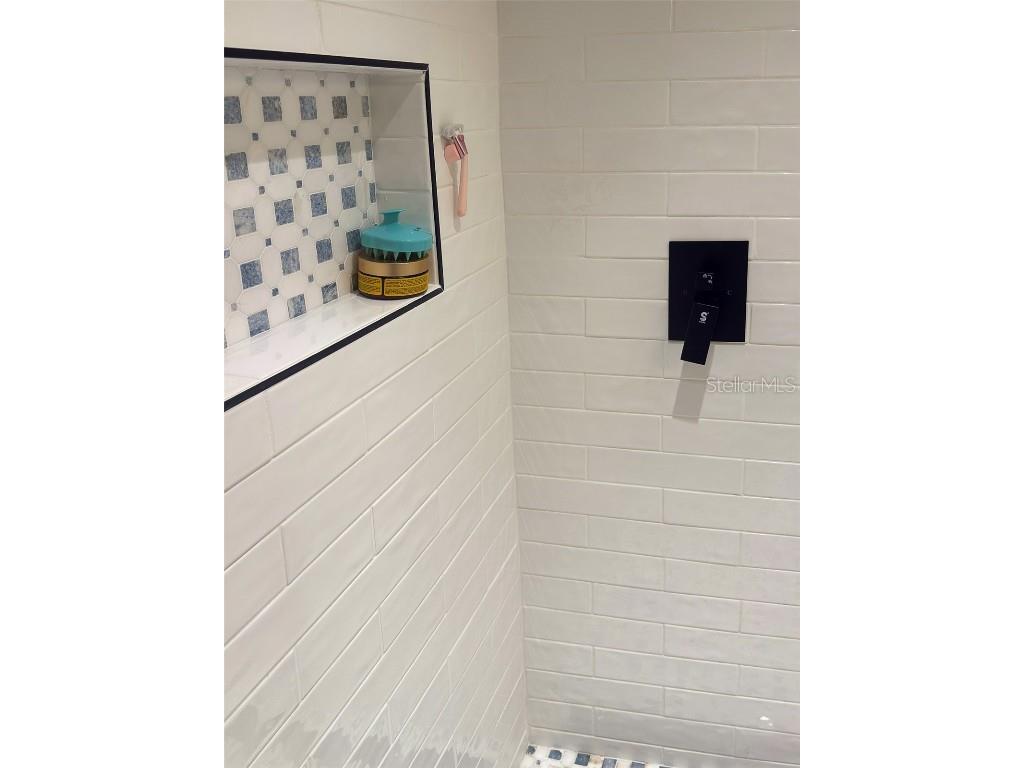 4510 El Conquistador Parkway #105 Bradenton FL 34210 A4648603 image37