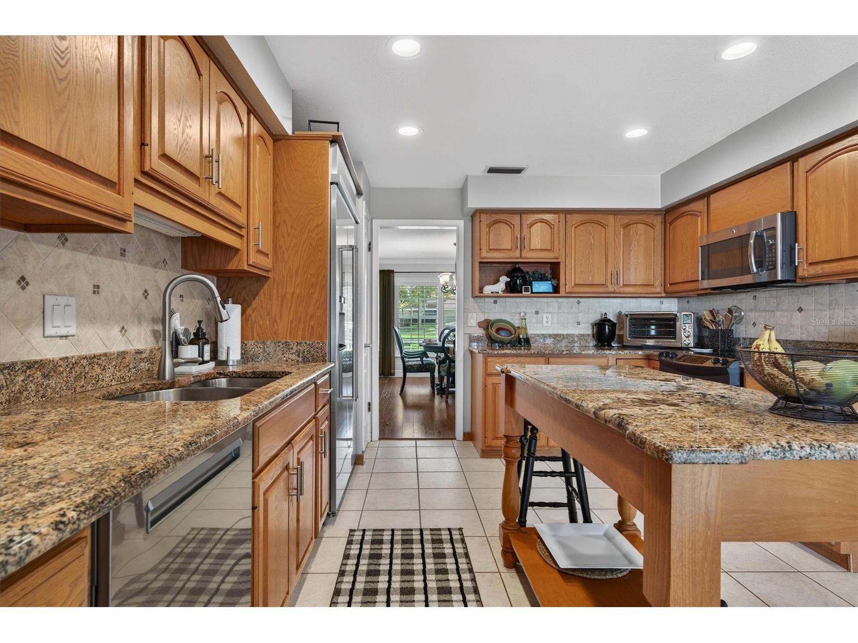4510 Lake Gem Circle Orlando FL 32806 - LAKE GEM O6392900 image16