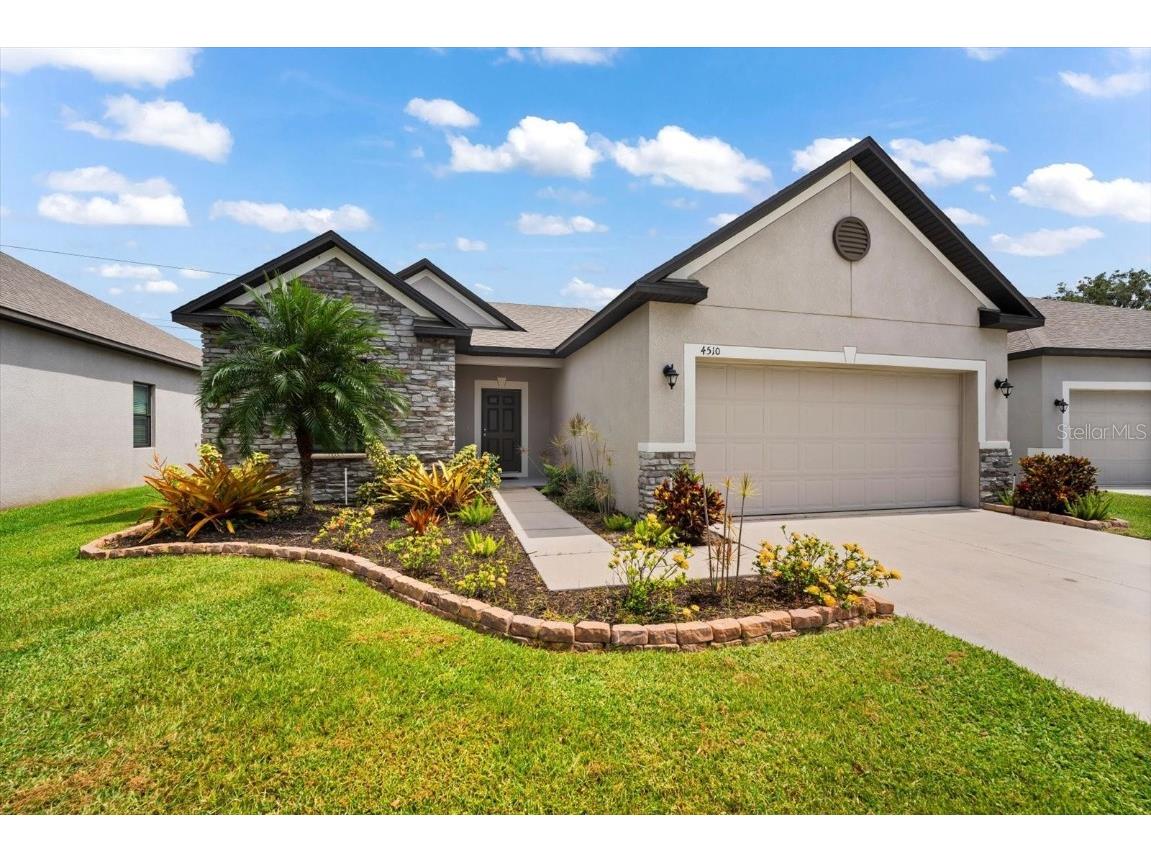 4510 Lindever Lane Palmetto FL 34221 A4576057 image1