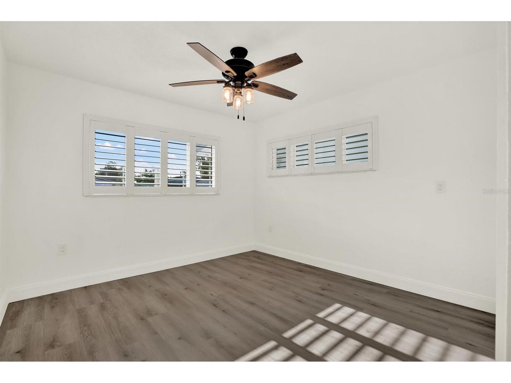 4510 NE Helena Street NE Saint Petersburg FL 33703 TB8487250 image23