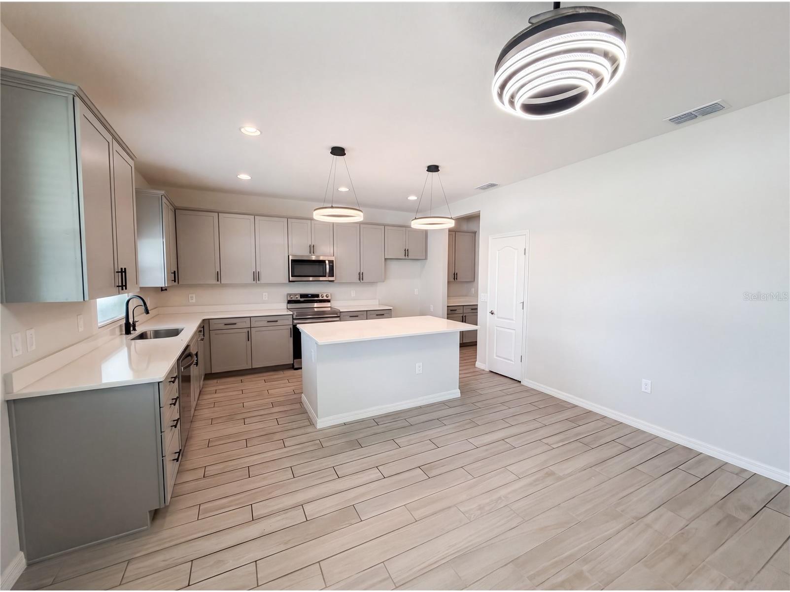 4510 Penkert Place Lakeland FL 33811 O6408044 image2
