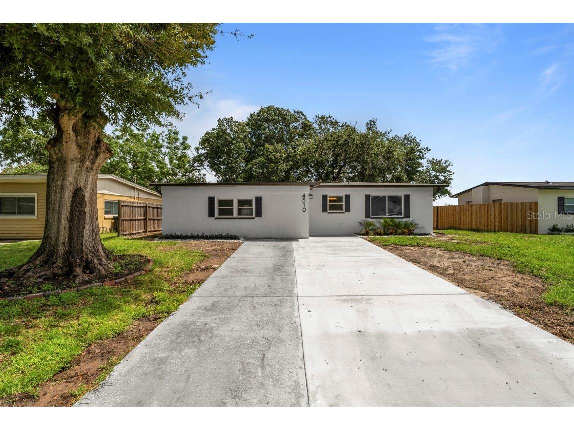 4510 S Grady Avenue Tampa FL 33611 TB8301119 image1