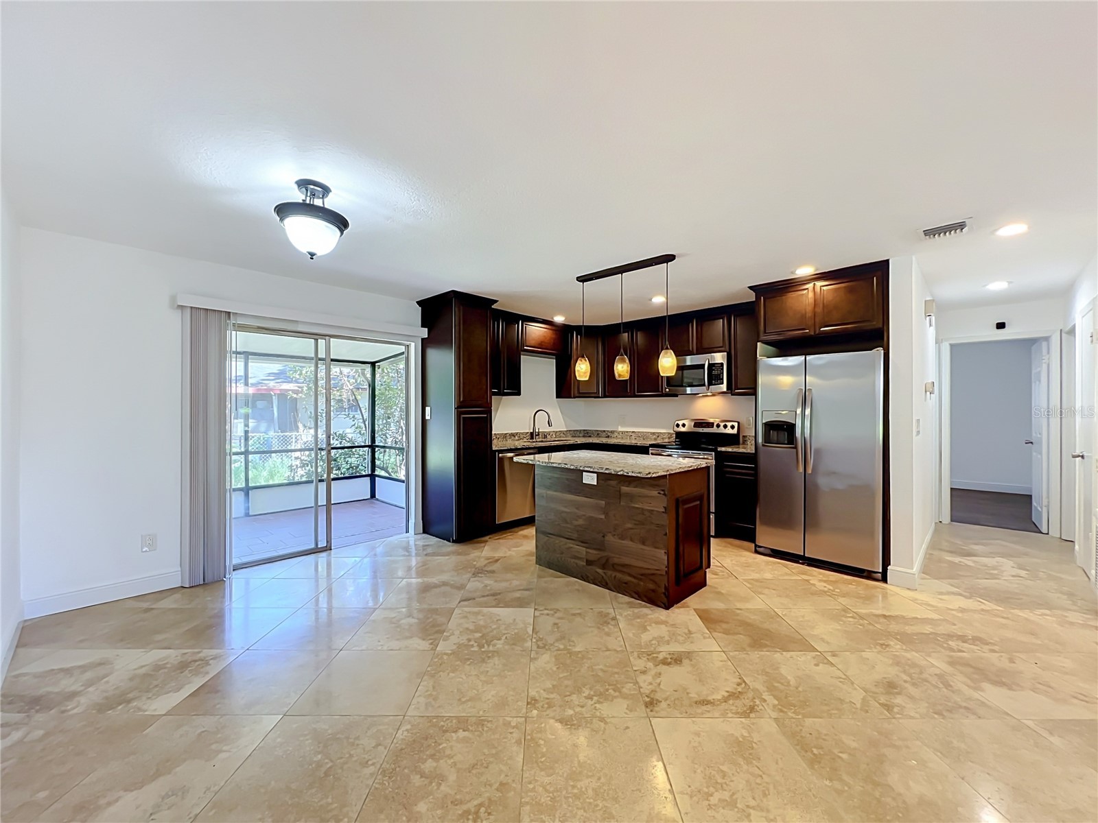 4510 Three Lakes Circle Orlando FL 32808 O6418916 image13