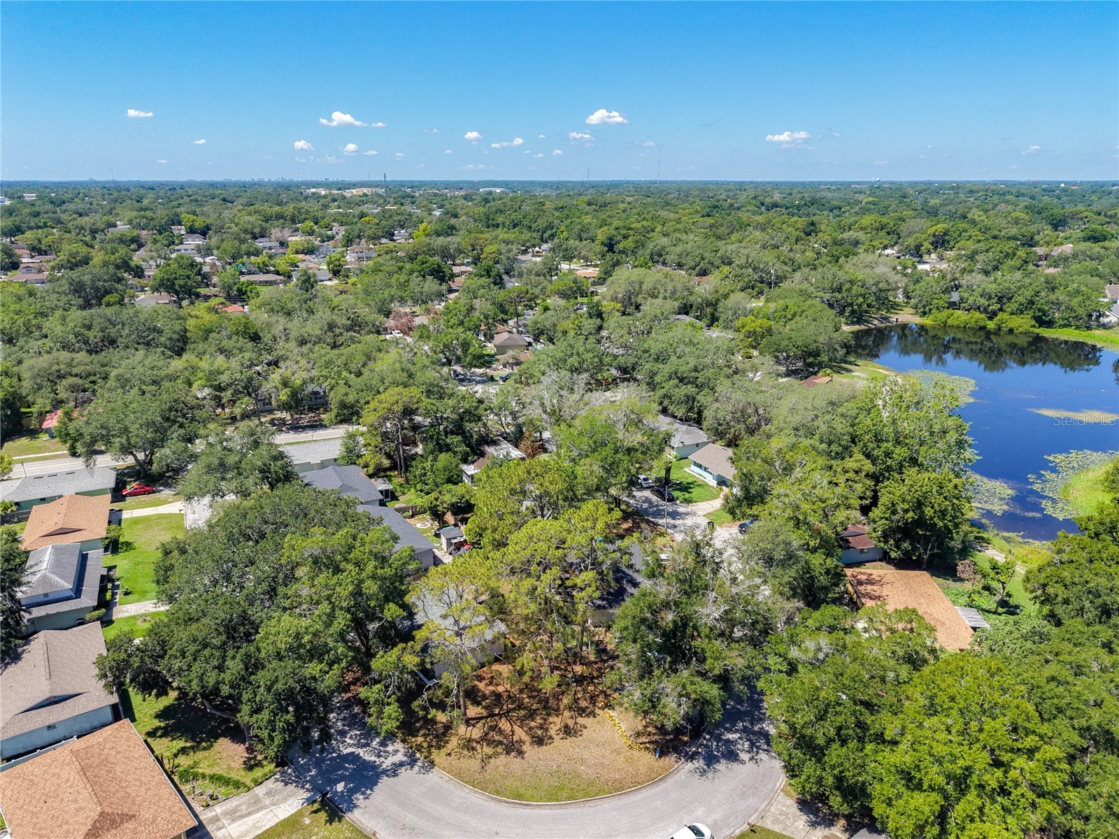 4510 Three Lakes Circle Orlando FL 32808 O6418916 image2