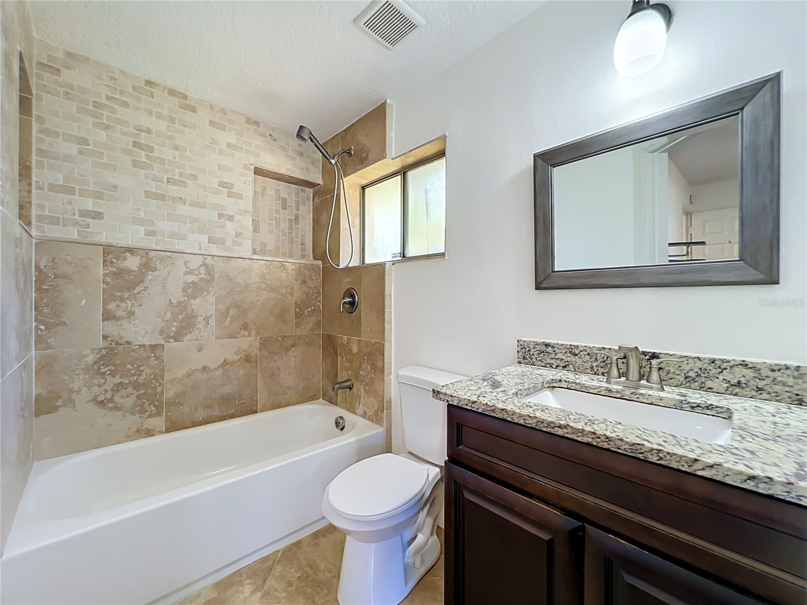 4510 Three Lakes Circle Orlando FL 32808 O6418916 image24