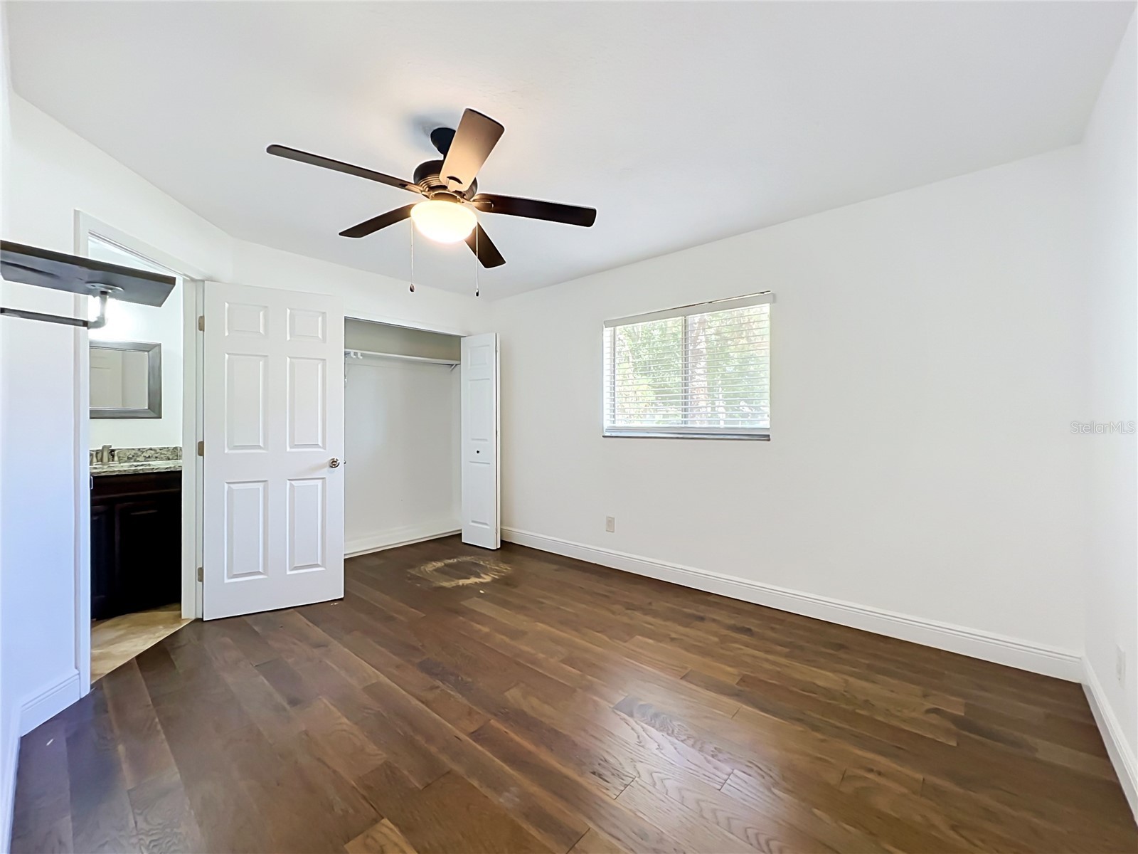 4510 Three Lakes Circle Orlando FL 32808 O6418916 image25