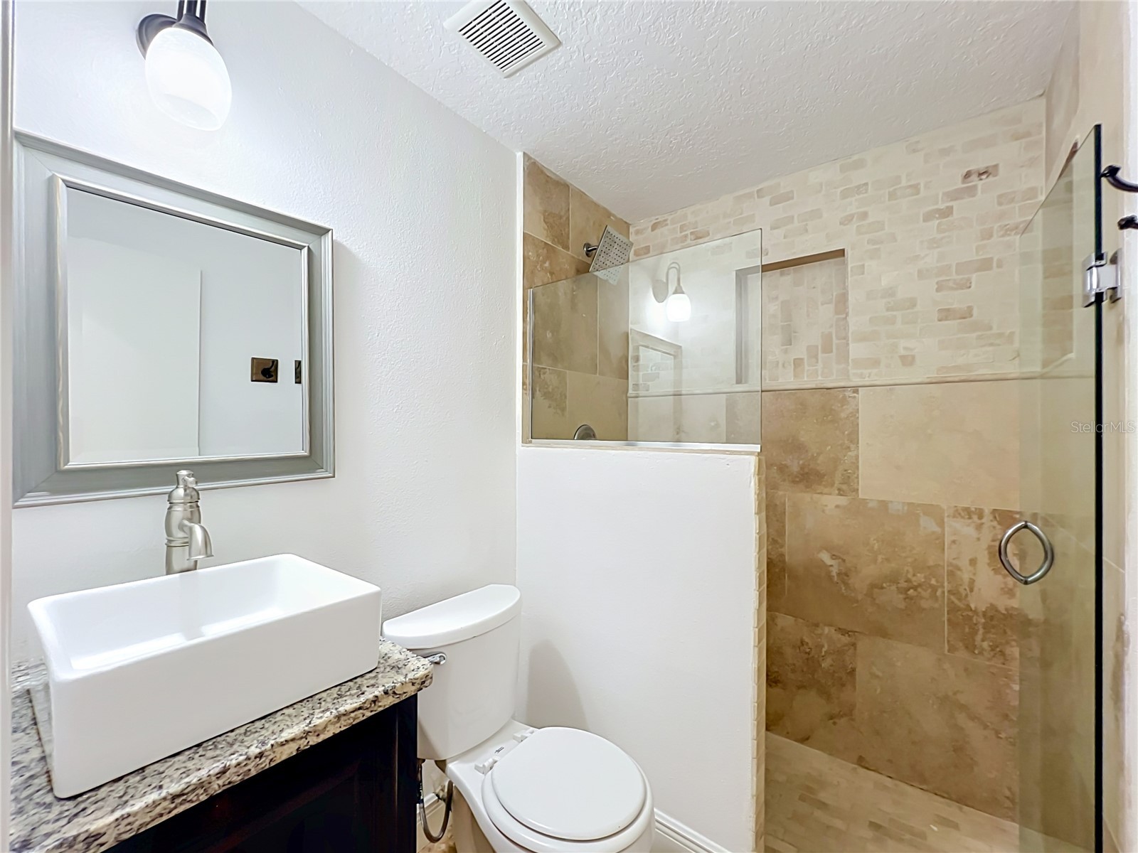4510 Three Lakes Circle Orlando FL 32808 O6418916 image28