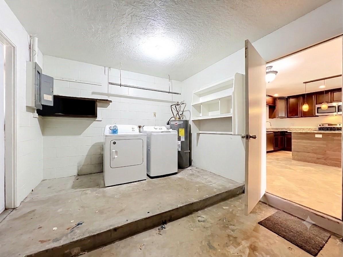 4510 Three Lakes Circle Orlando FL 32808 O6418916 image33