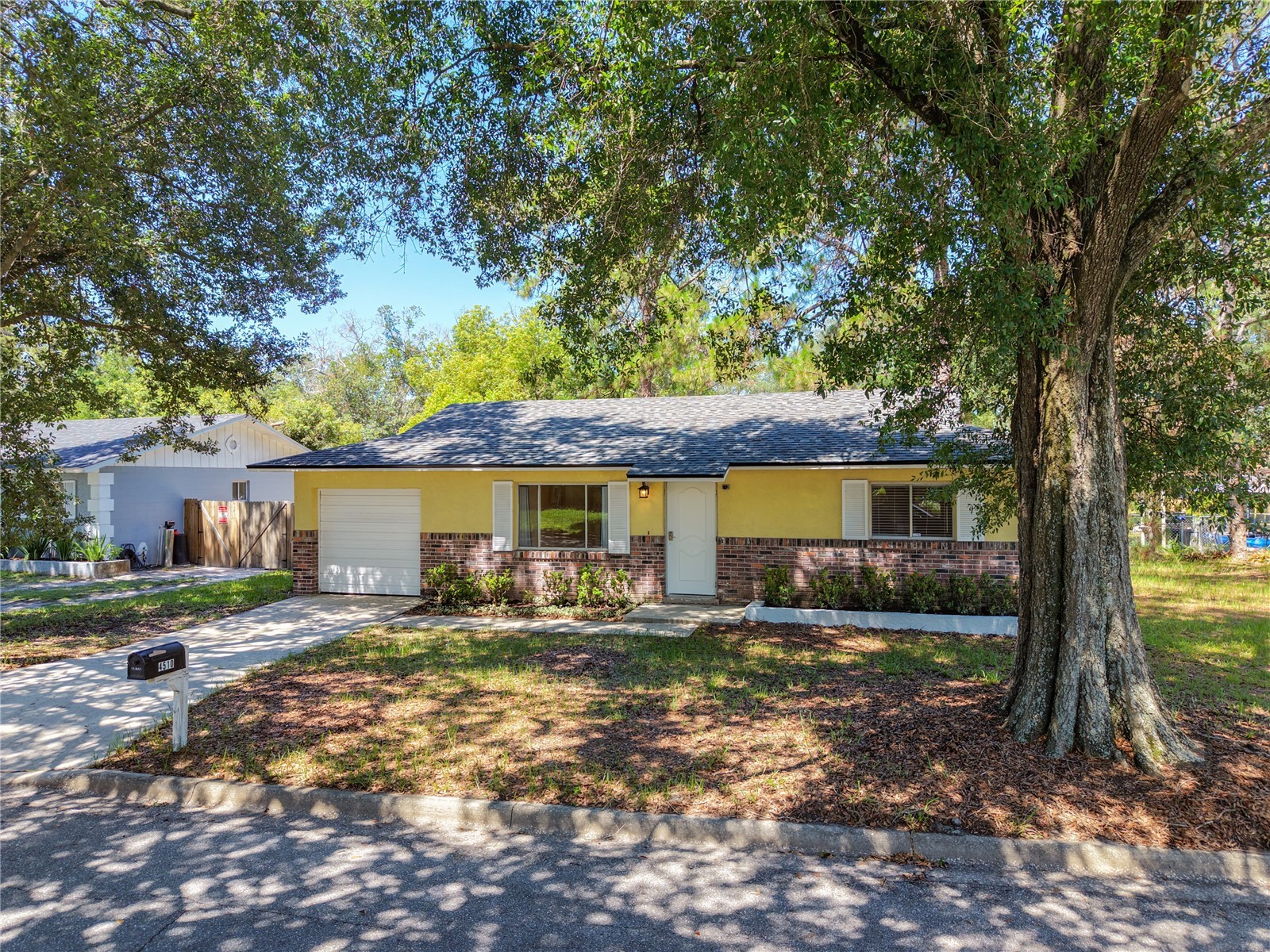 4510 Three Lakes Circle Orlando FL 32808 O6418916 image4