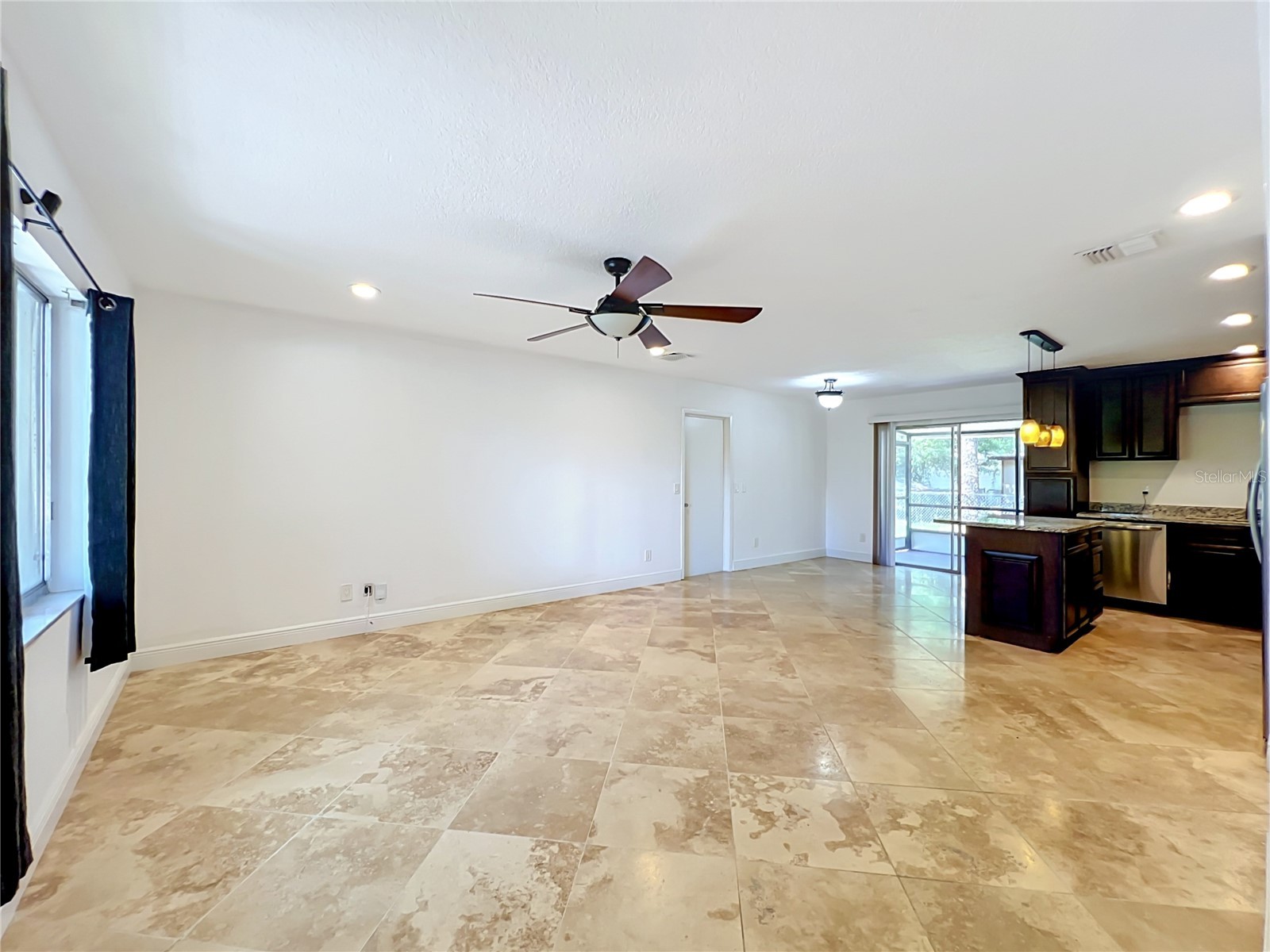 4510 Three Lakes Circle Orlando FL 32808 O6418916 image9