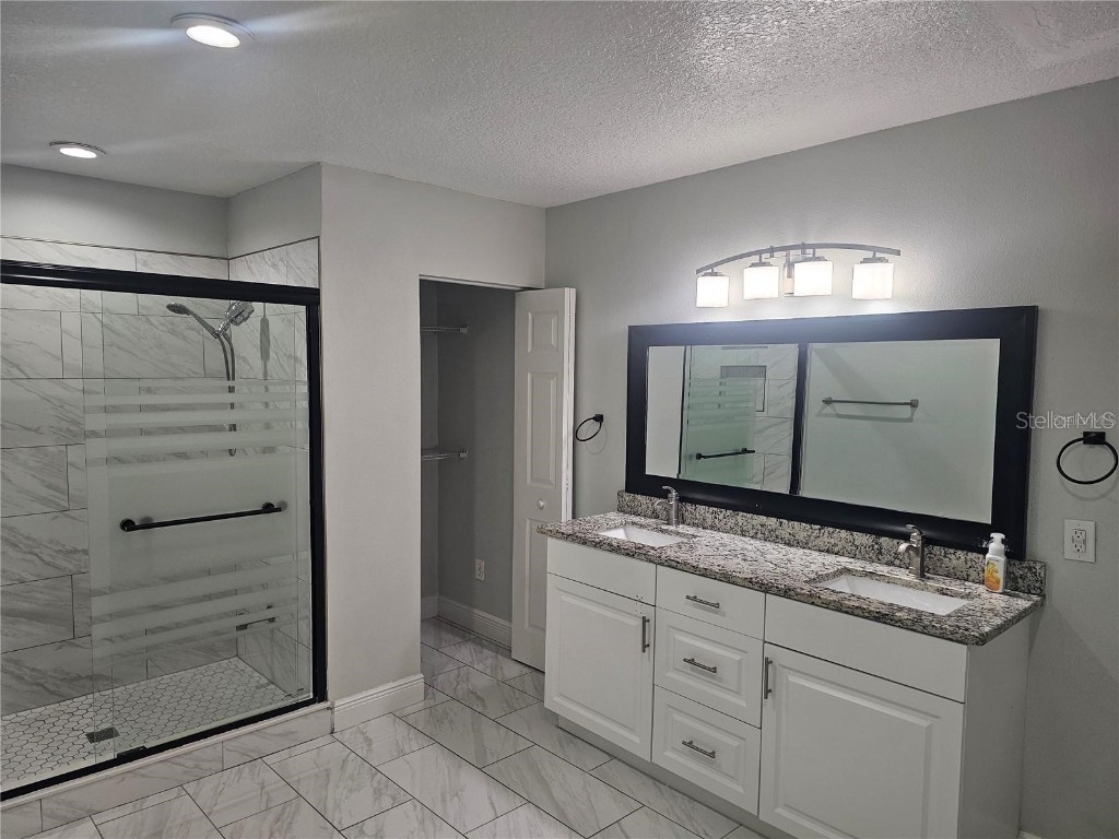 4510 W Clifton Street Tampa FL 33614 TB8402012 image13