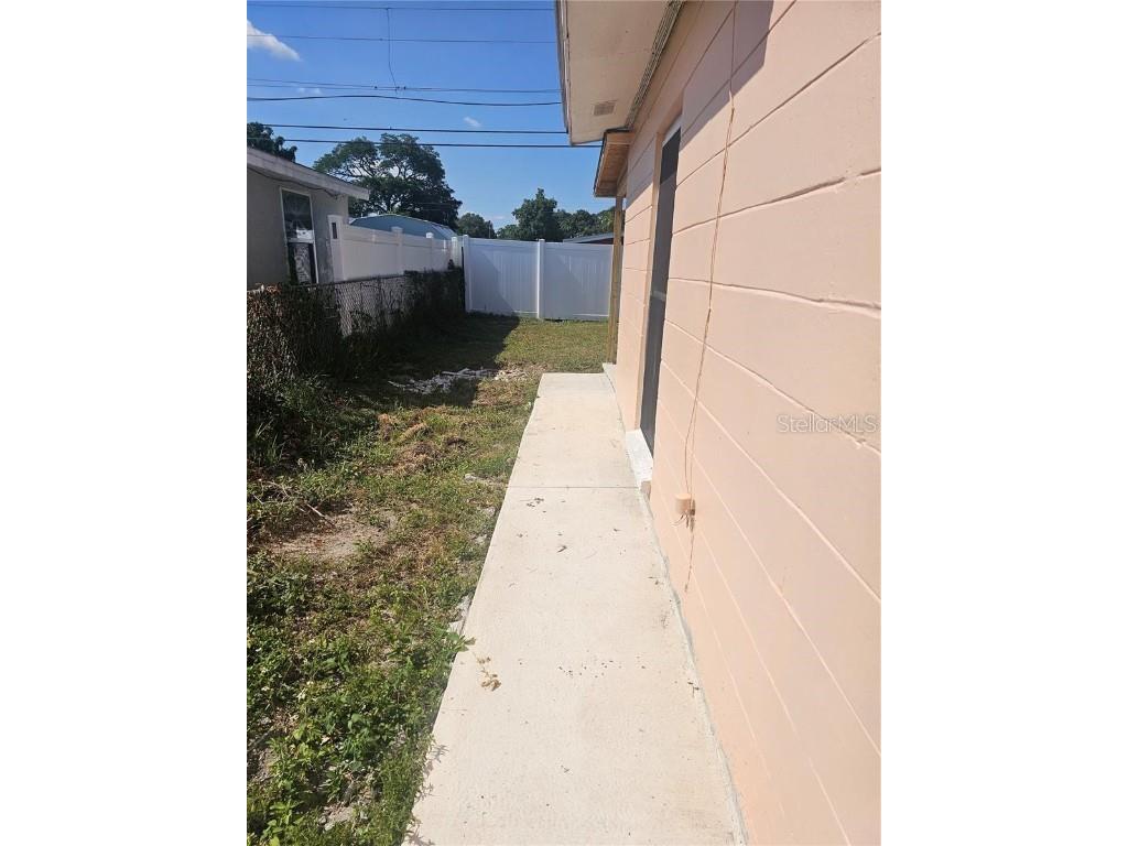 4510 W Clifton Street Tampa FL 33614 TB8402012 image23