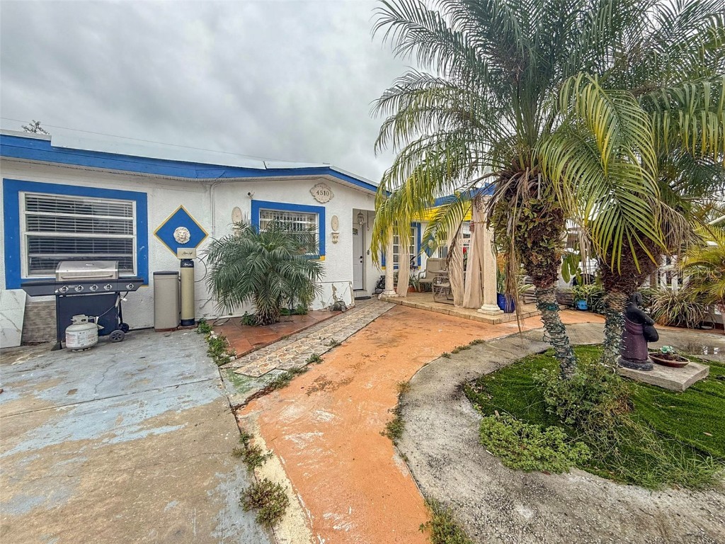 4510 W Hanna Avenue Tampa FL 33614 TB8323283 image1