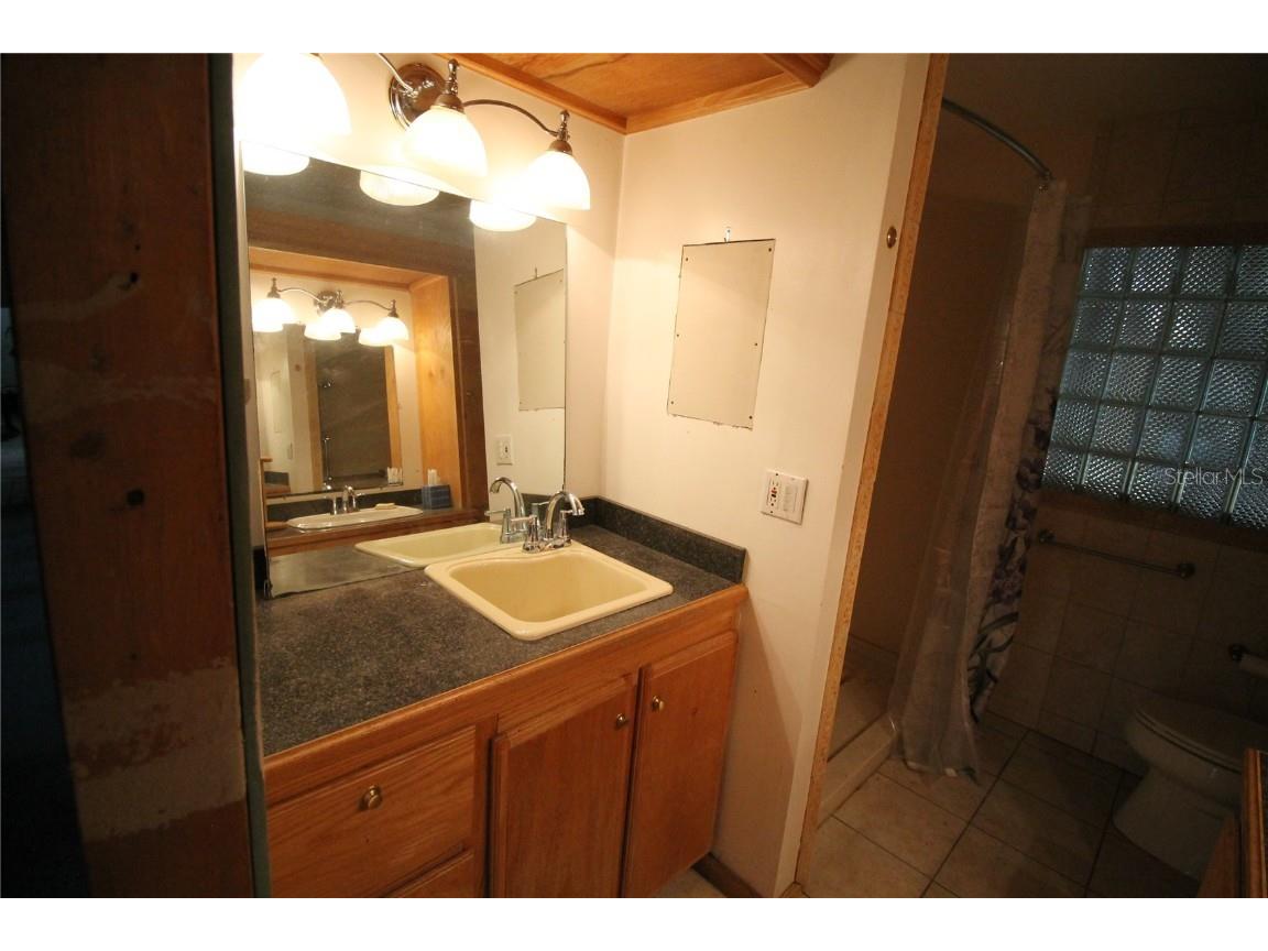 4511 26th Avenue S Tampa FL 33619 TB8432906 image10