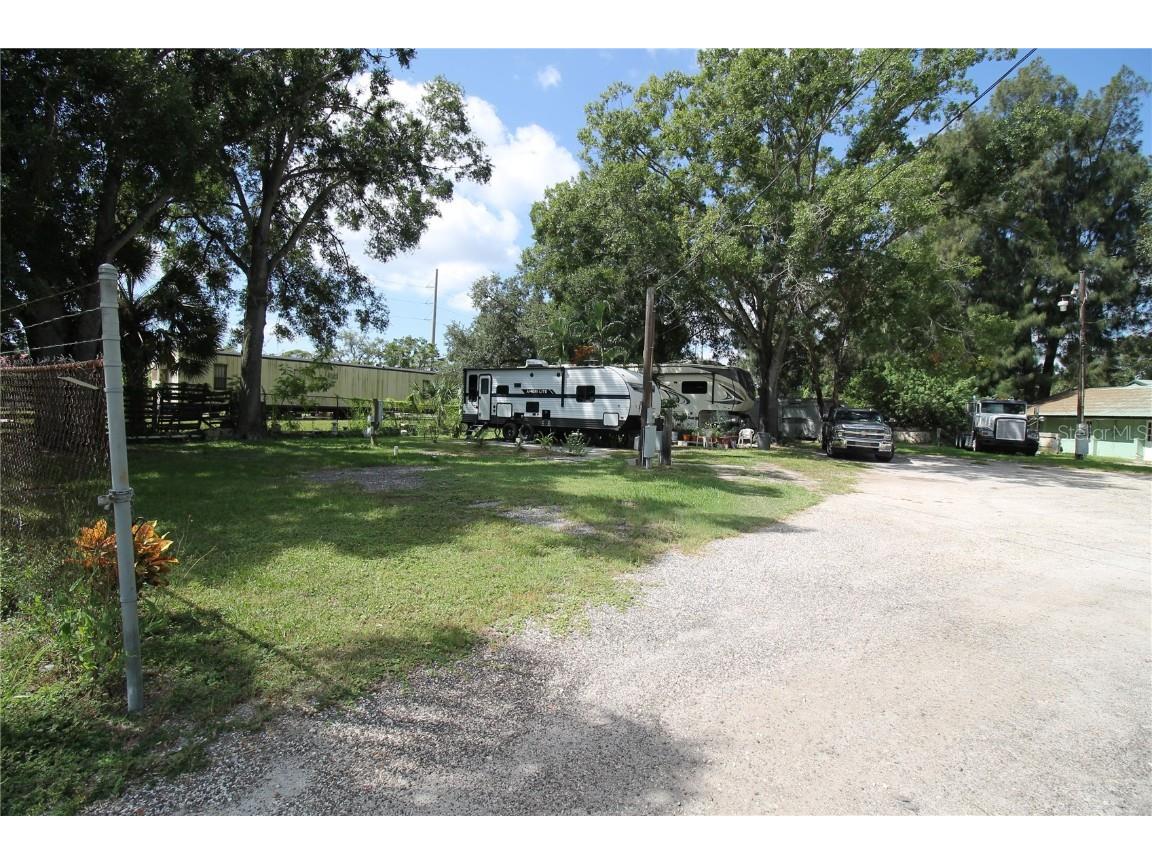 4511 26th Avenue S Tampa FL 33619 TB8432906 image30