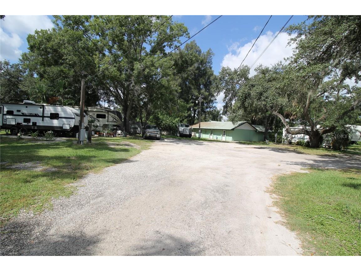 4511 26th Avenue S Tampa FL 33619 TB8432906 image31