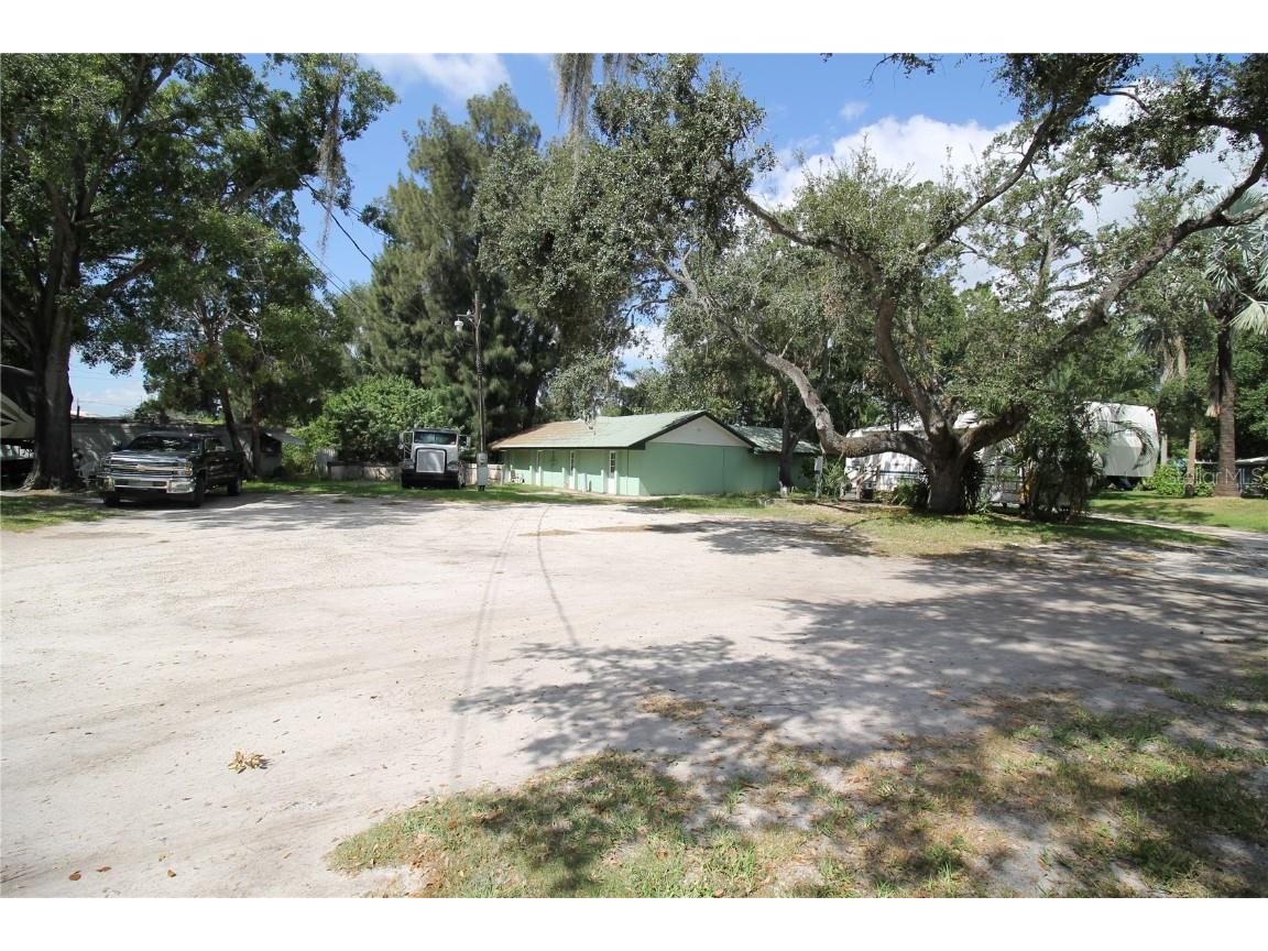 4511 26th Avenue S Tampa FL 33619 TB8432978 image31