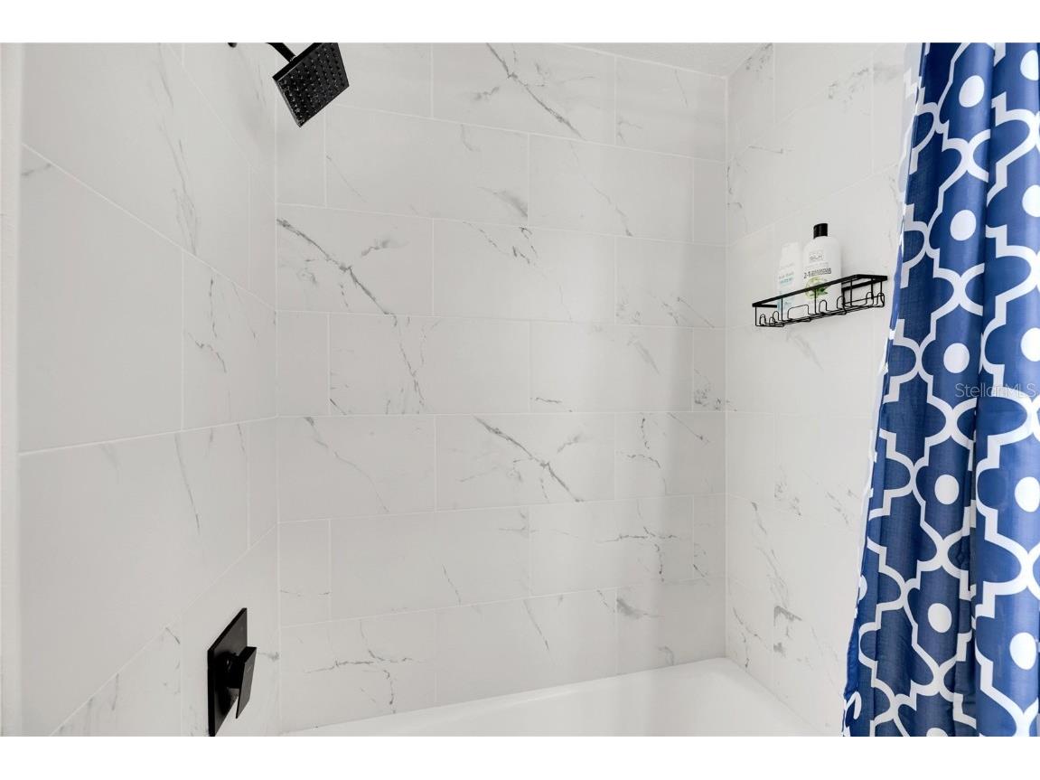 4511 & 4513 W Mcelroy Avenue Tampa FL 33611 TB8424783 image18