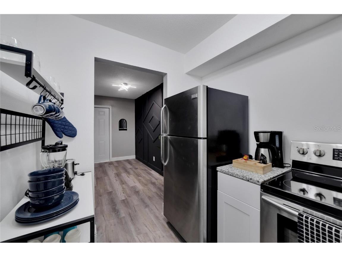 4511 & 4513 W Mcelroy Avenue Tampa FL 33611 TB8424783 image22