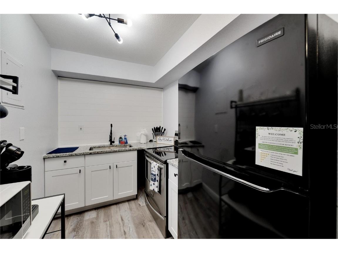 4511 & 4513 W Mcelroy Avenue Tampa FL 33611 TB8424783 image31