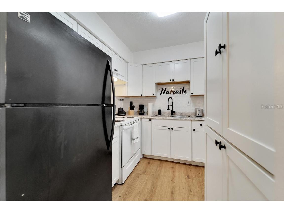 4511 & 4513 W Mcelroy Avenue Tampa FL 33611 TB8424783 image36