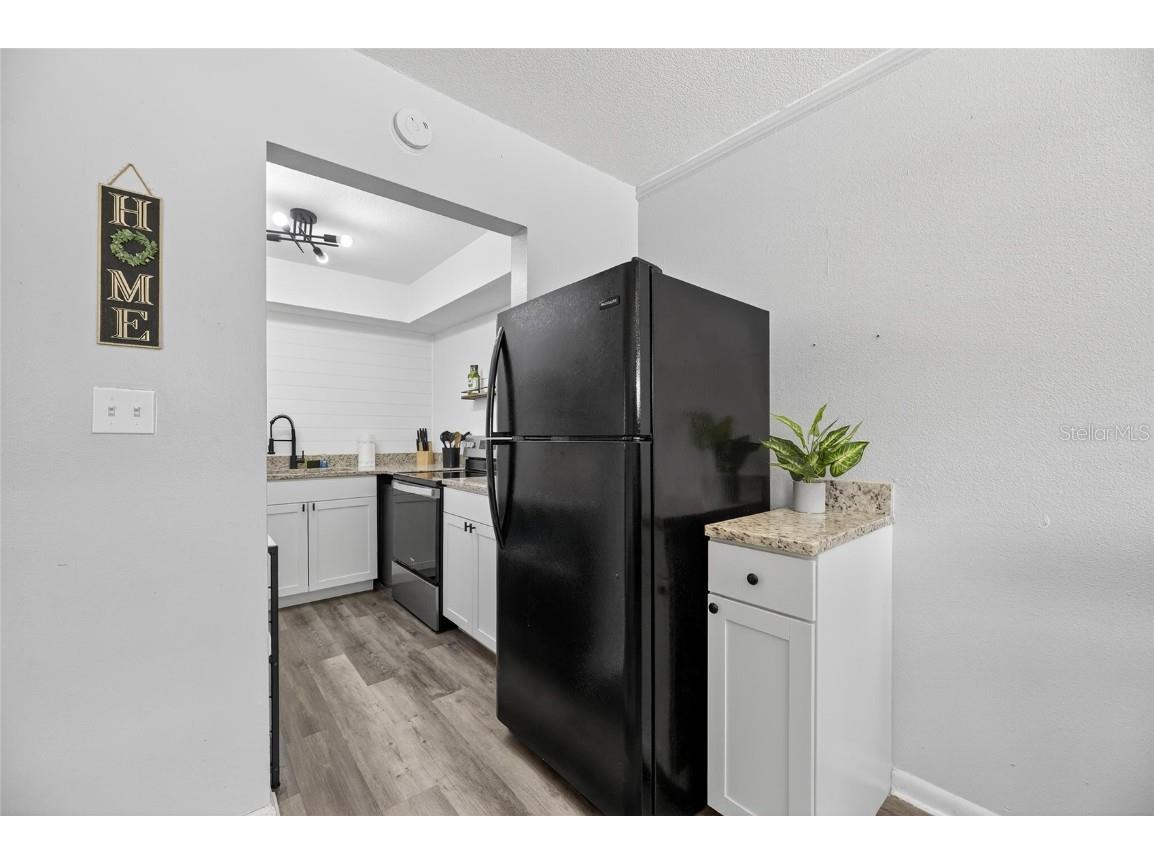 4511 & 4513 W Mcelroy Avenue Tampa FL 33611 TB8424783 image42