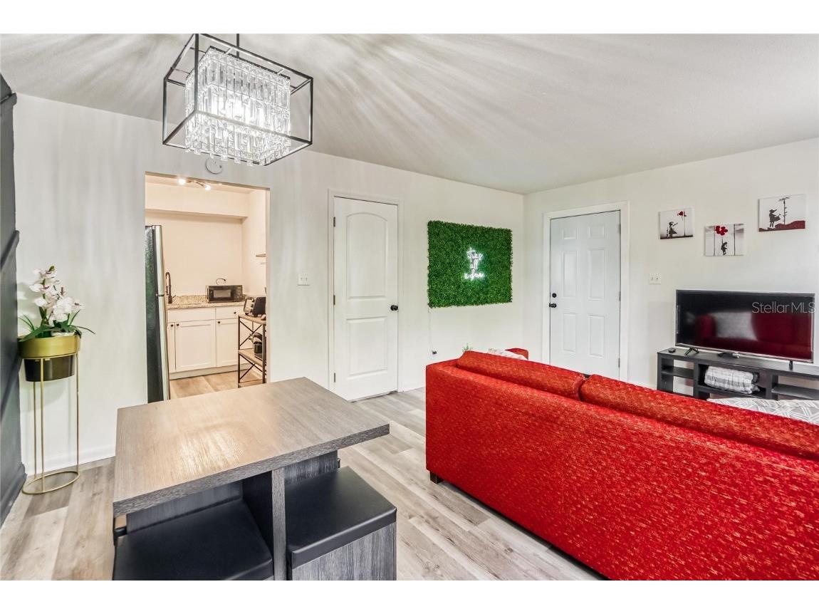 4511 & 4513 W Mcelroy Avenue Tampa FL 33611 TB8424783 image50