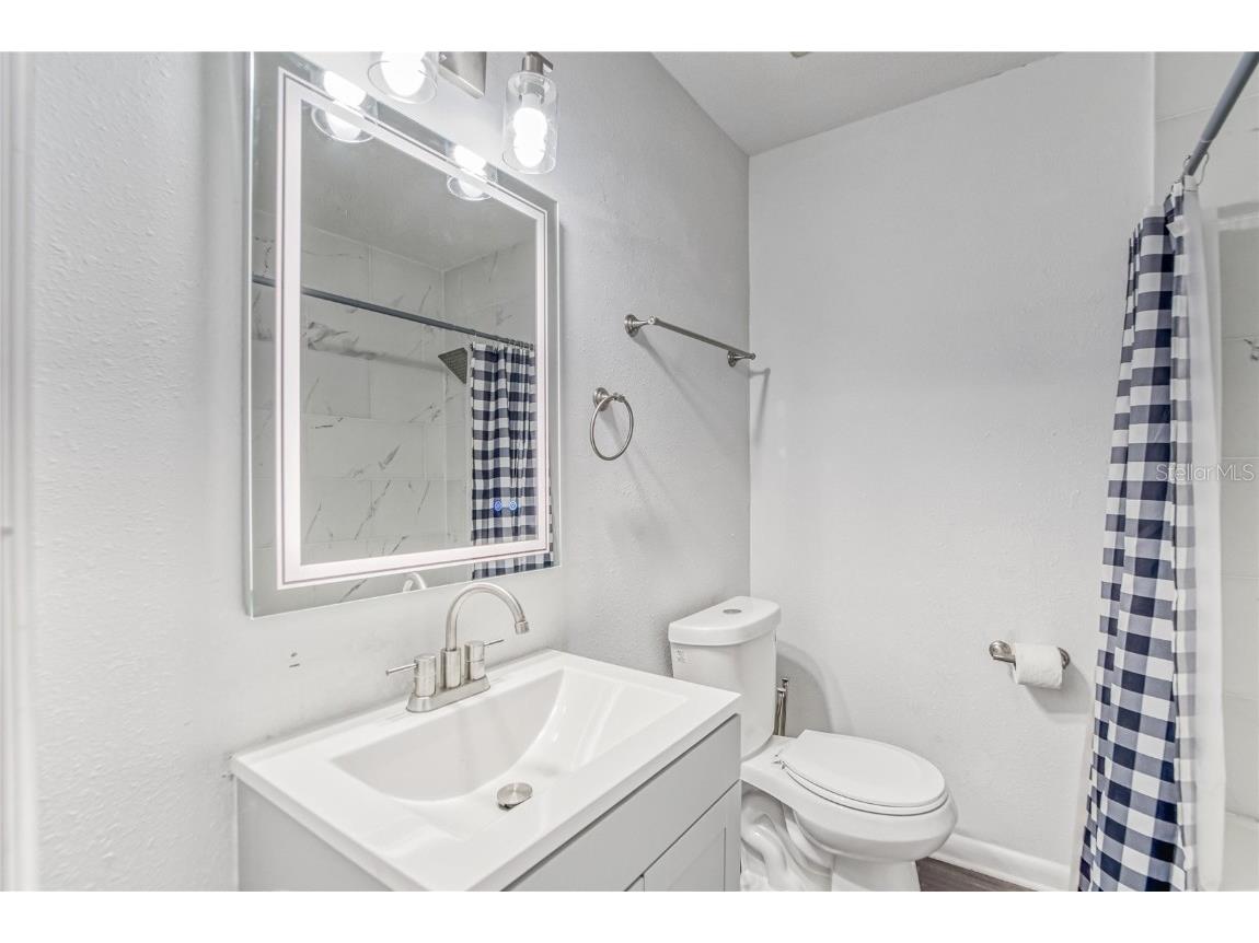 4511 & 4513 W Mcelroy Avenue Tampa FL 33611 TB8424783 image55