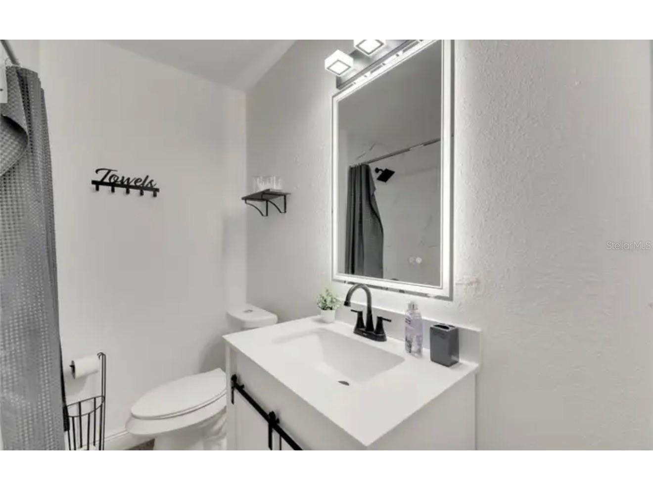 4511 - 4513 W Mcelroy Avenue Tampa FL 33611 TB8460520 image23
