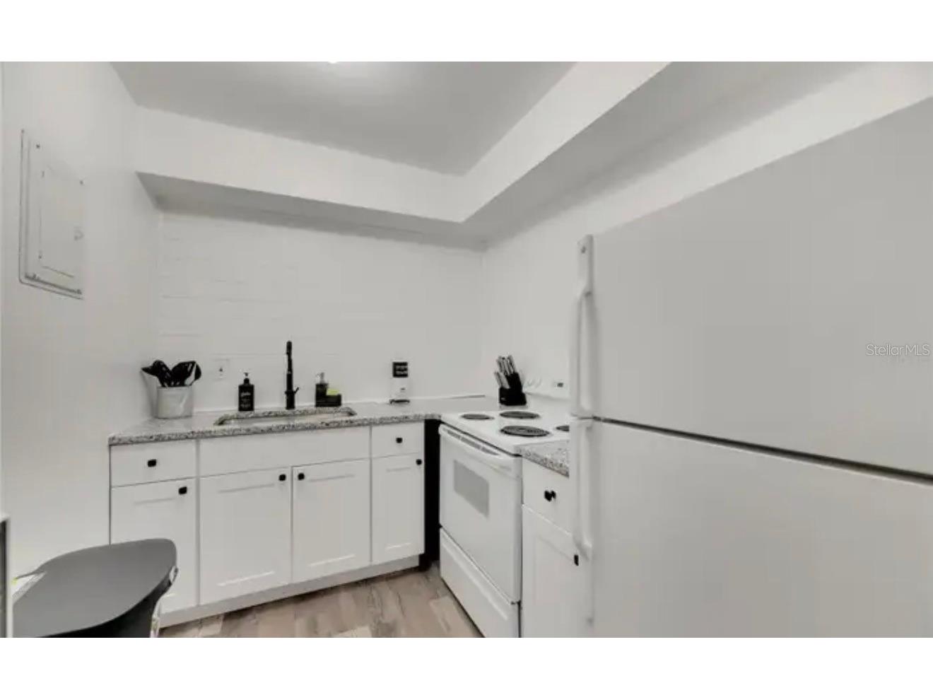 4511 - 4513 W Mcelroy Avenue Tampa FL 33611 TB8460520 image25