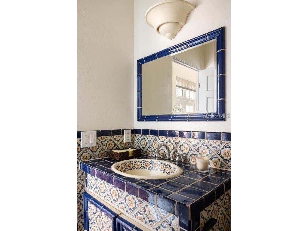 4511 Bay Shore Road Sarasota FL 34234 - SARASOTA BAY A4678538 image22