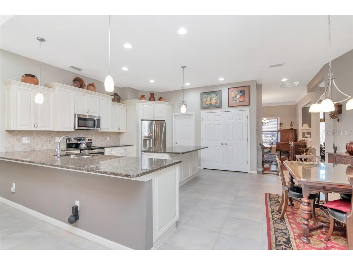 4511 Country Gate Court Valrico FL 33594 TB8442833 image14