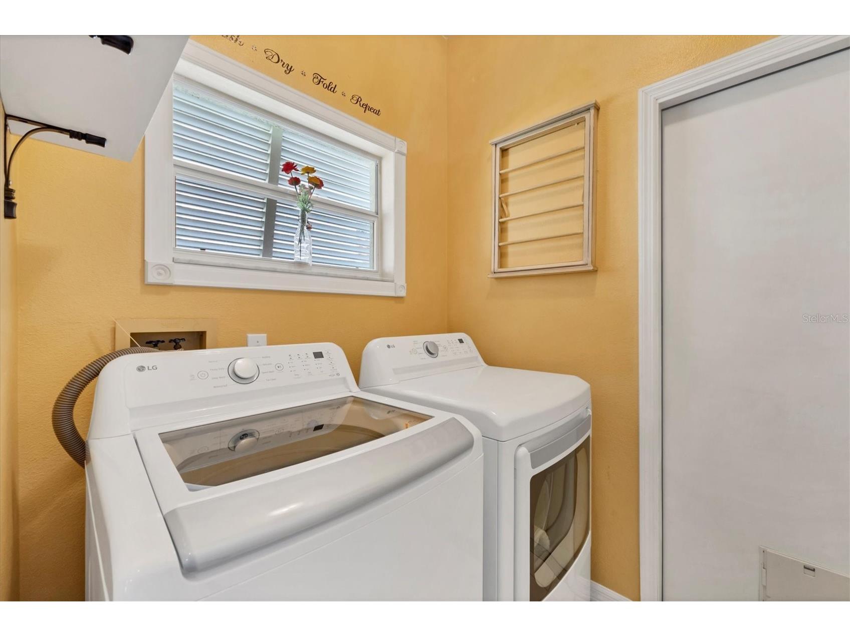 4511 Del Sol Boulevard S Sarasota FL 34243 A4679694 image19