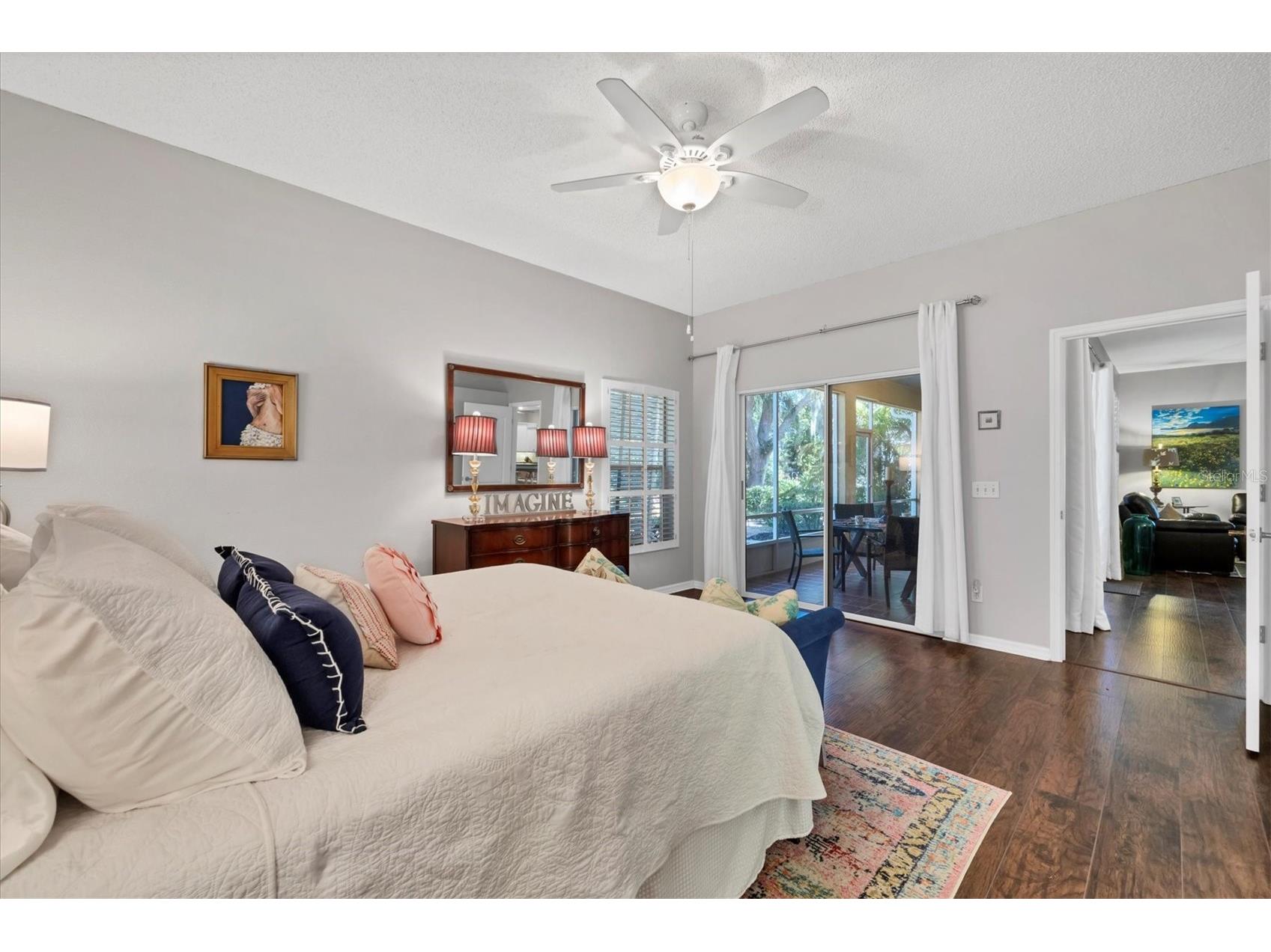 4511 Del Sol Boulevard S Sarasota FL 34243 A4679694 image21