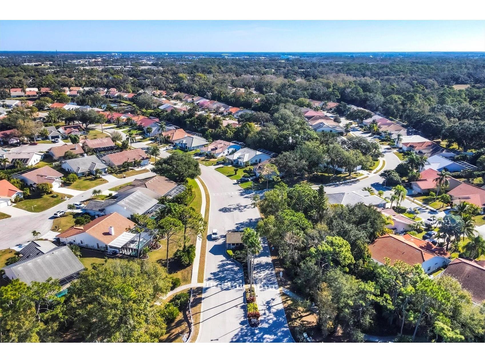 4511 Del Sol Boulevard S Sarasota FL 34243 A4679694 image38