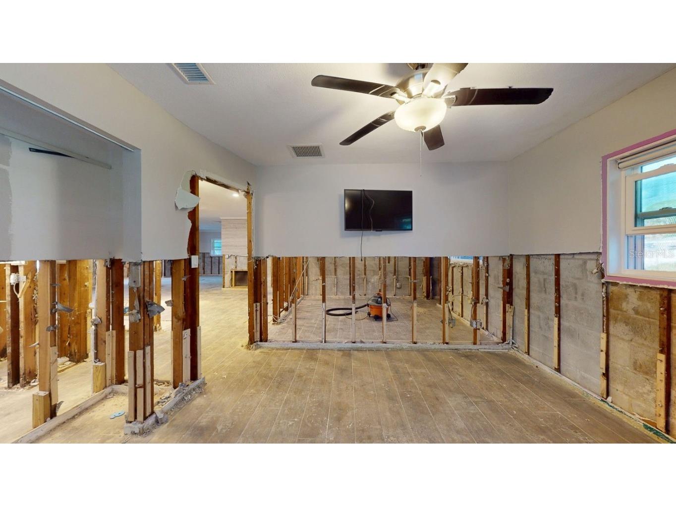 4511 Huntington Street NE Saint Petersburg FL 33703 TB8378133 image40