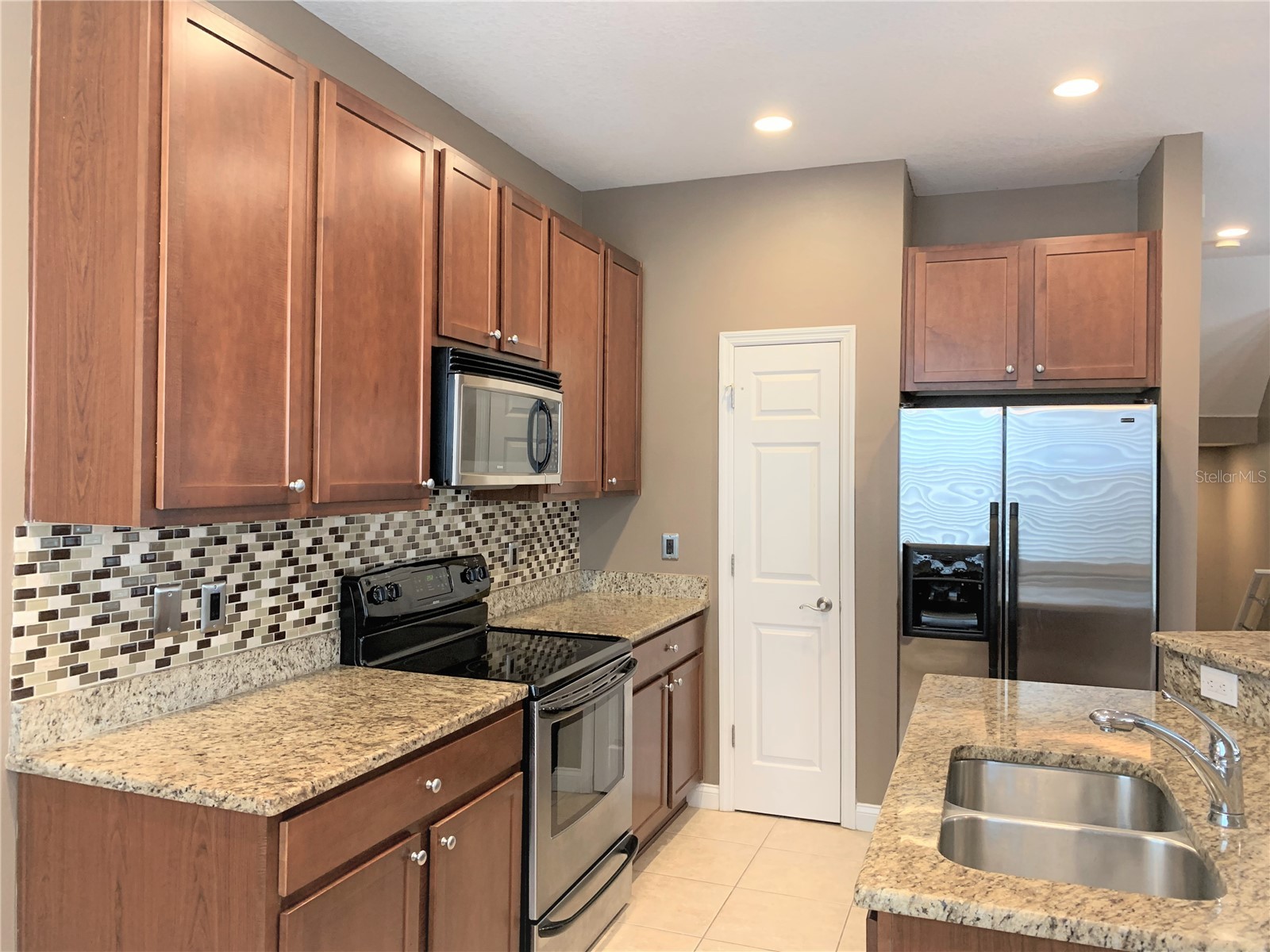 4511 Legacy Park Drive Tampa FL 33611 TB8424253 image11
