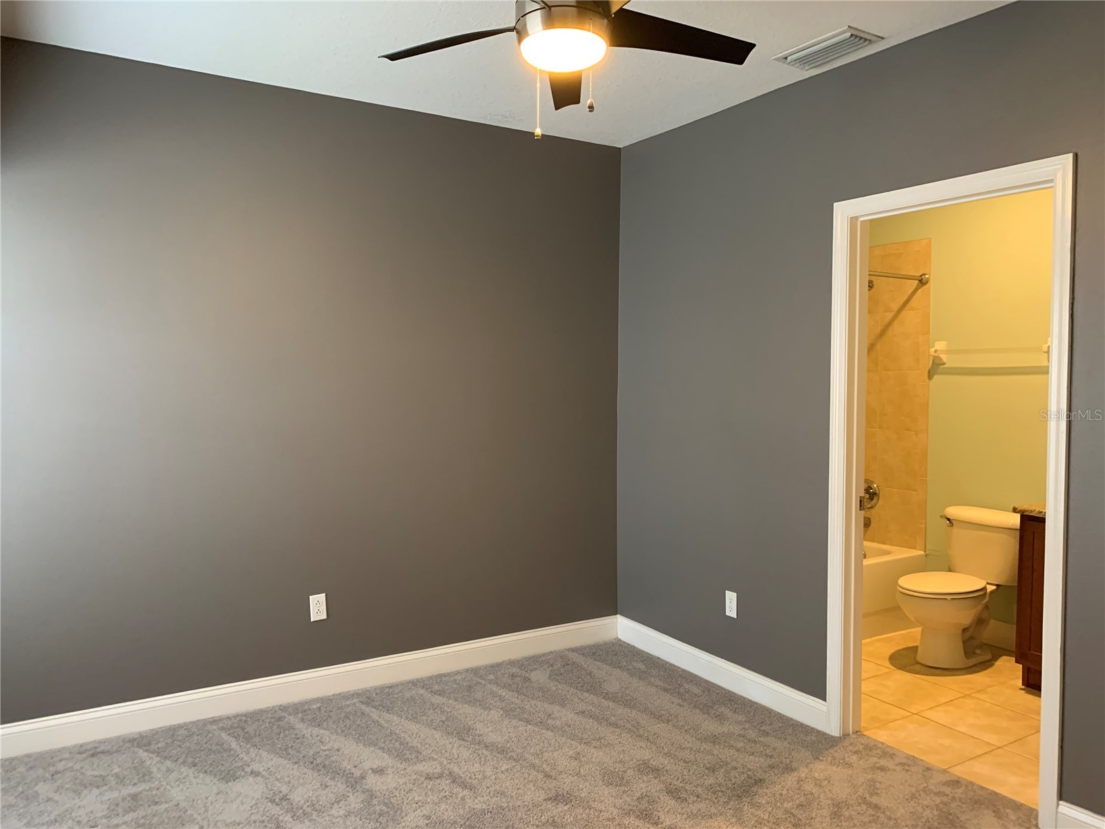 4511 Legacy Park Drive Tampa FL 33611 TB8424253 image22