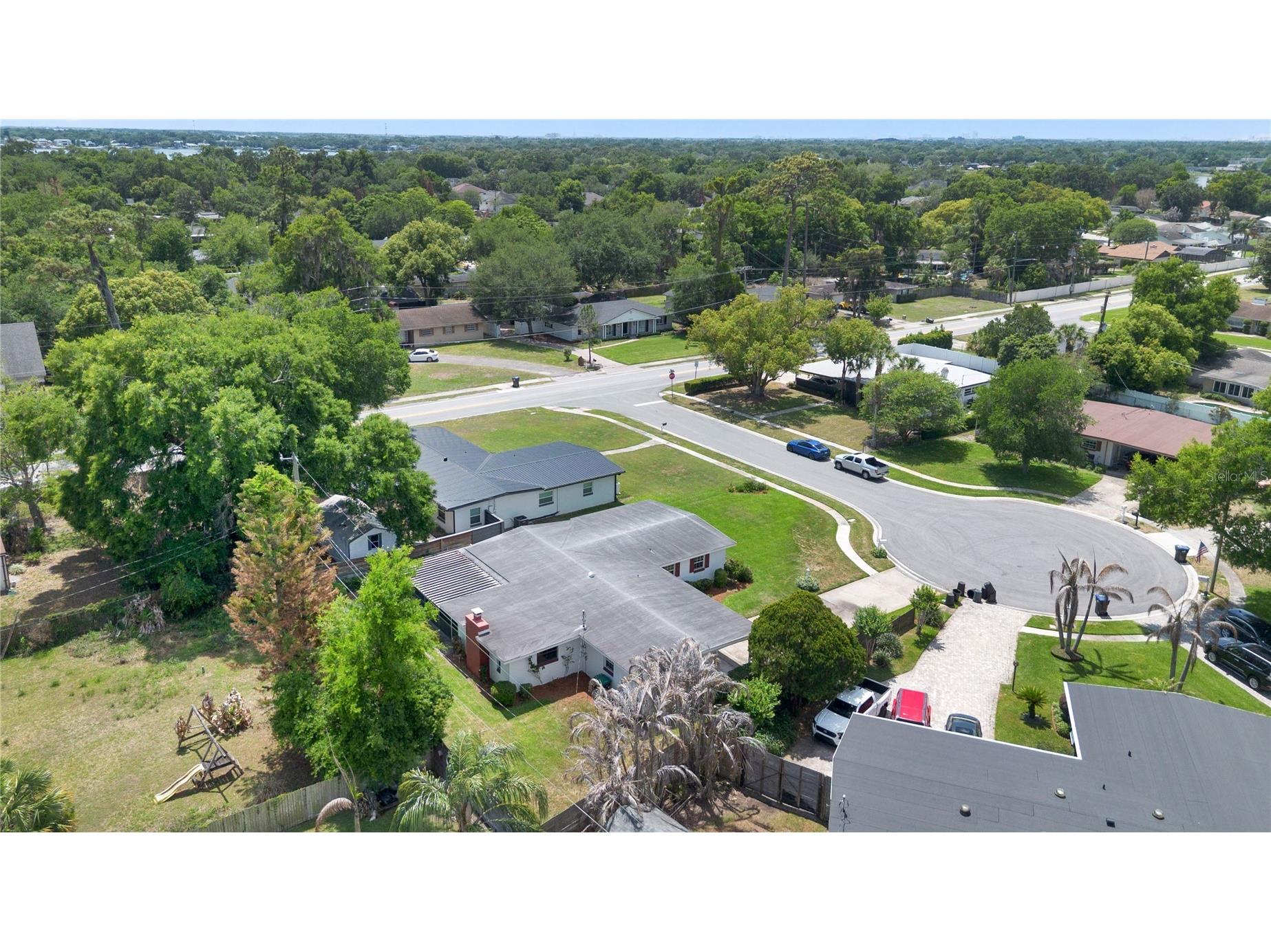 4511 Leslyn Court Orlando FL 32806 O6402305 image33