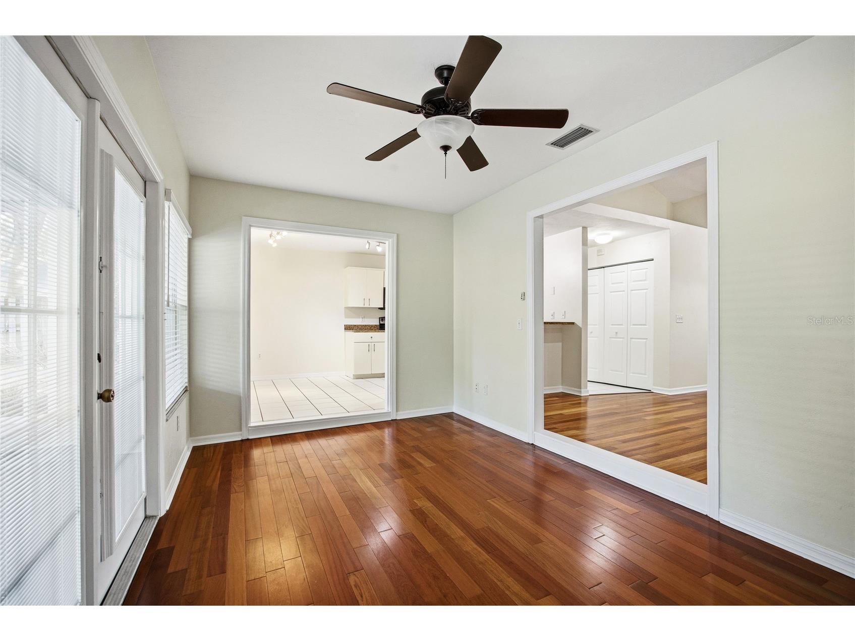 4511 NW 35th Street Gainesville FL 32605 GC539695 image23