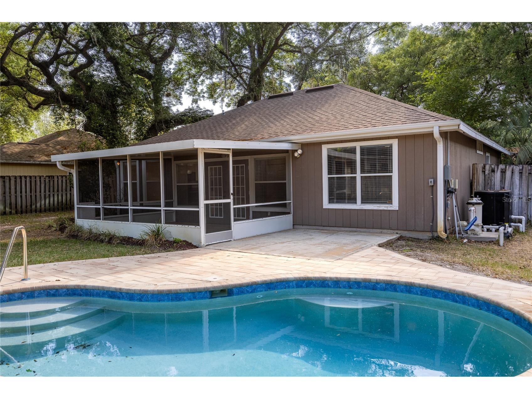 4511 NW 35th Street Gainesville FL 32605 GC539695 image35